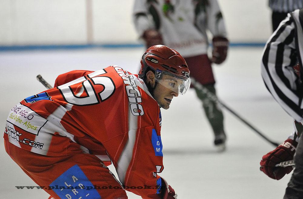 Valence 3 - 6 Cergy-Pontoise