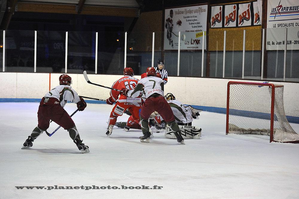 Valence 3 - 6 Cergy-Pontoise