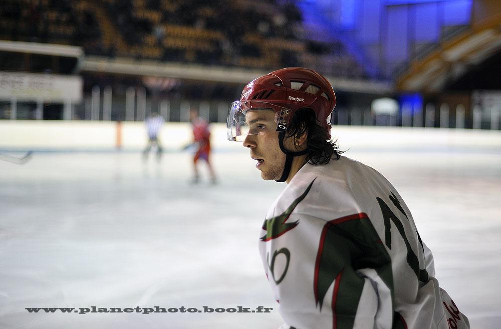 Valence 3 - 6 Cergy-Pontoise