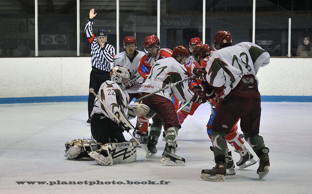 Valence 3 - 6 Cergy-Pontoise