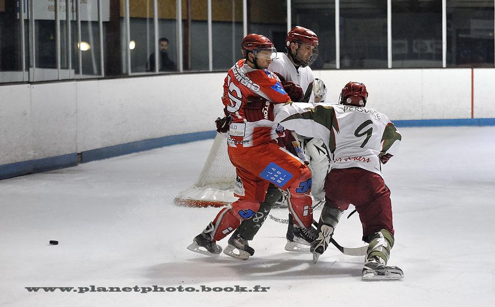 Valence 3 - 6 Cergy-Pontoise