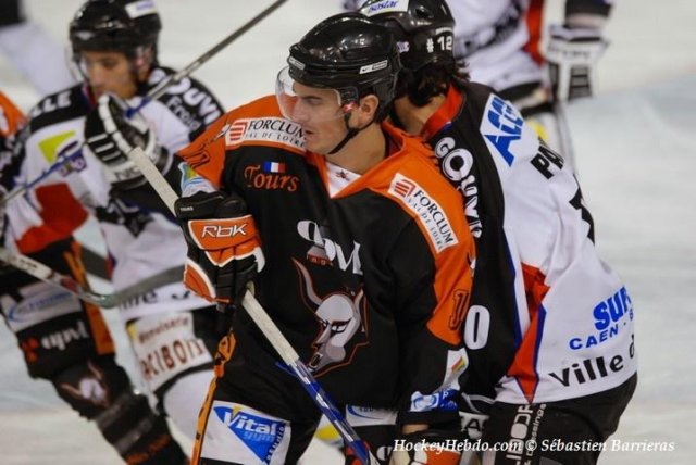 Photo hockey match Tours  - Caen  le 30/09/2008