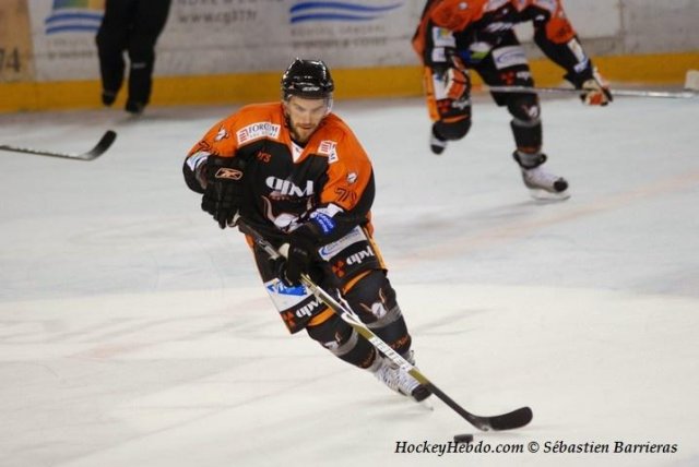 Photo hockey match Tours  - Caen  le 30/09/2008