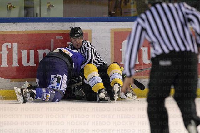 Photo hockey match Lyon - Viry-Châtillon le 05/02/2011