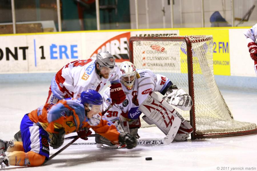 Clermont-Ferrand 4 - 14 Annecy