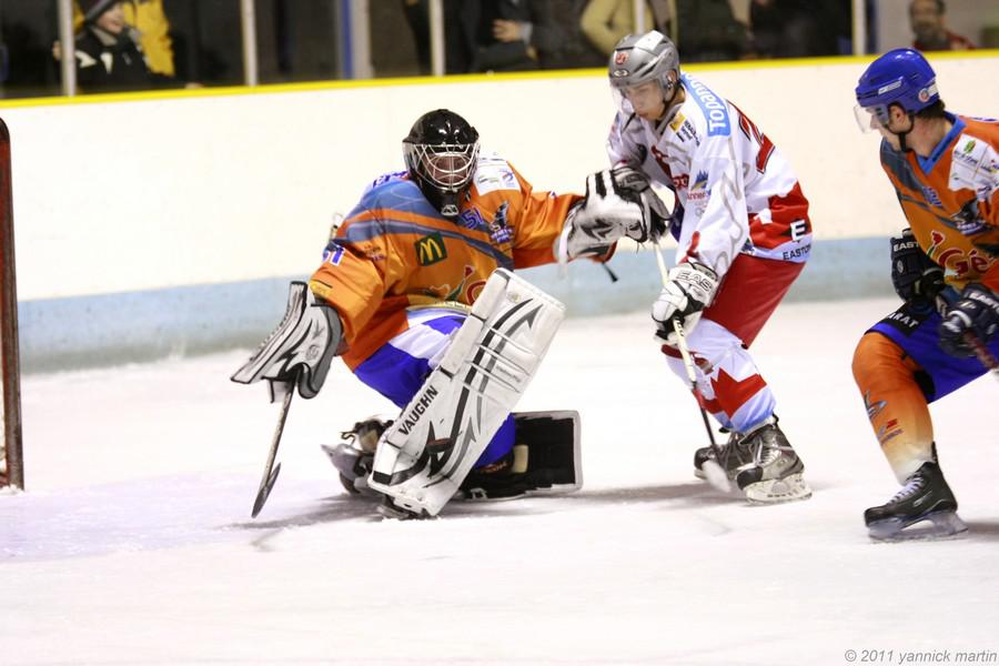 Clermont-Ferrand 4 - 14 Annecy