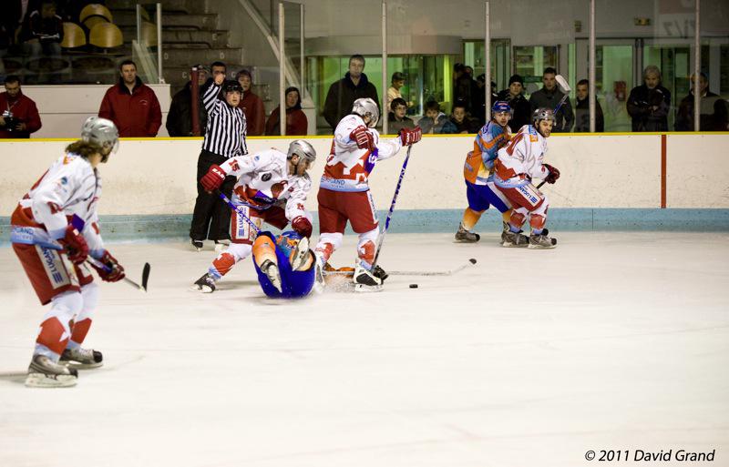 Clermont-Ferrand 4 - 14 Annecy