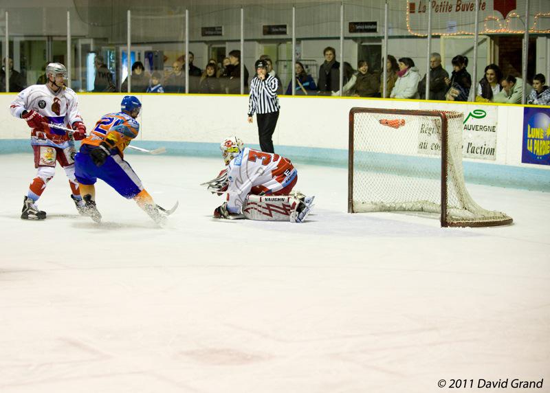 Clermont-Ferrand 4 - 14 Annecy