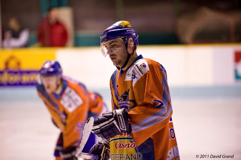Clermont-Ferrand 4 - 14 Annecy