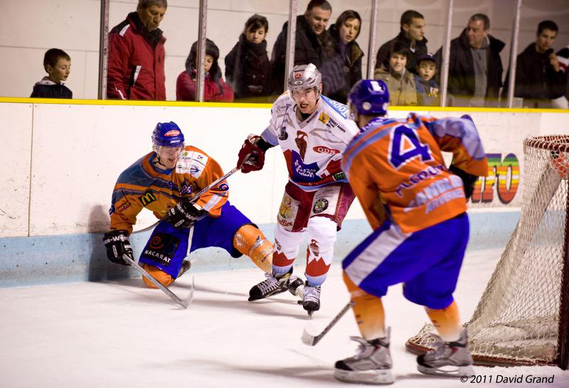 Clermont-Ferrand 4 - 14 Annecy