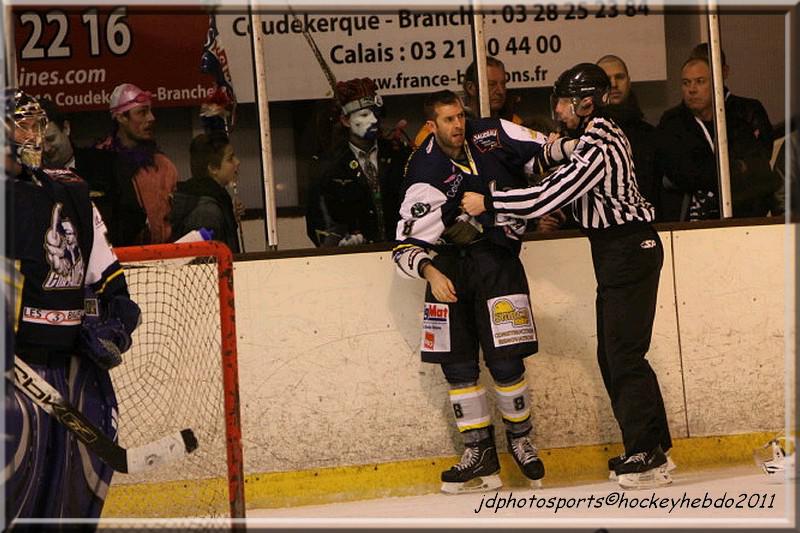 Dunkerque 9 - 2 Orléans
