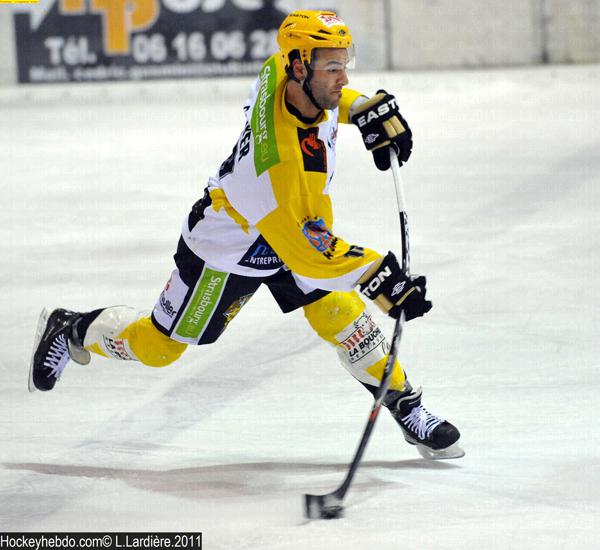 Villard-de-Lans 5 - 4 Strasbourg 