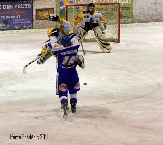 Villard-de-Lans 5 - 4 Strasbourg 