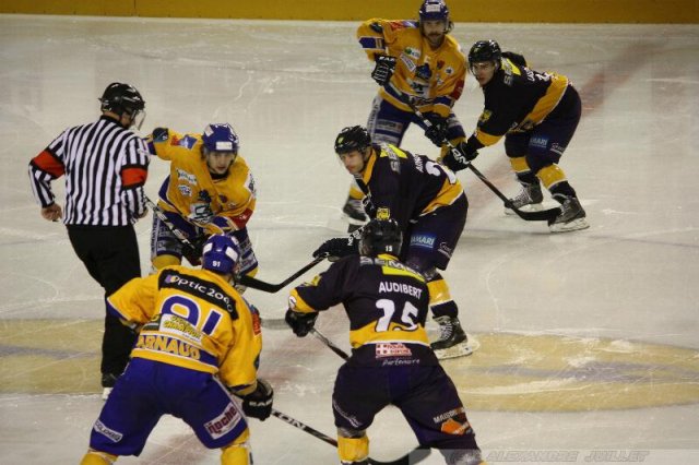 Photo hockey match Chamonix  - Dijon  le 18/02/2011