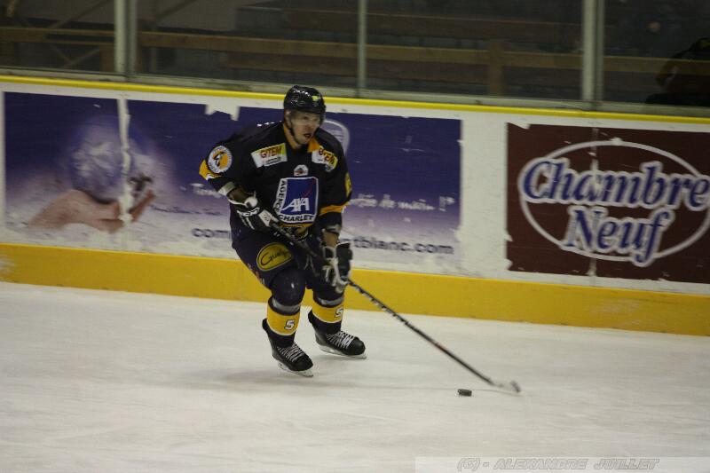 Chamonix  3 - 2 Dijon 
