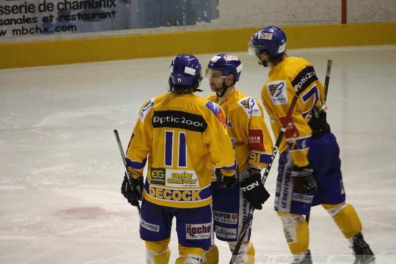 Chamonix  3 - 2 Dijon 