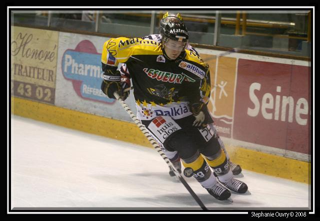 Rouen 4 - 3 Angers 