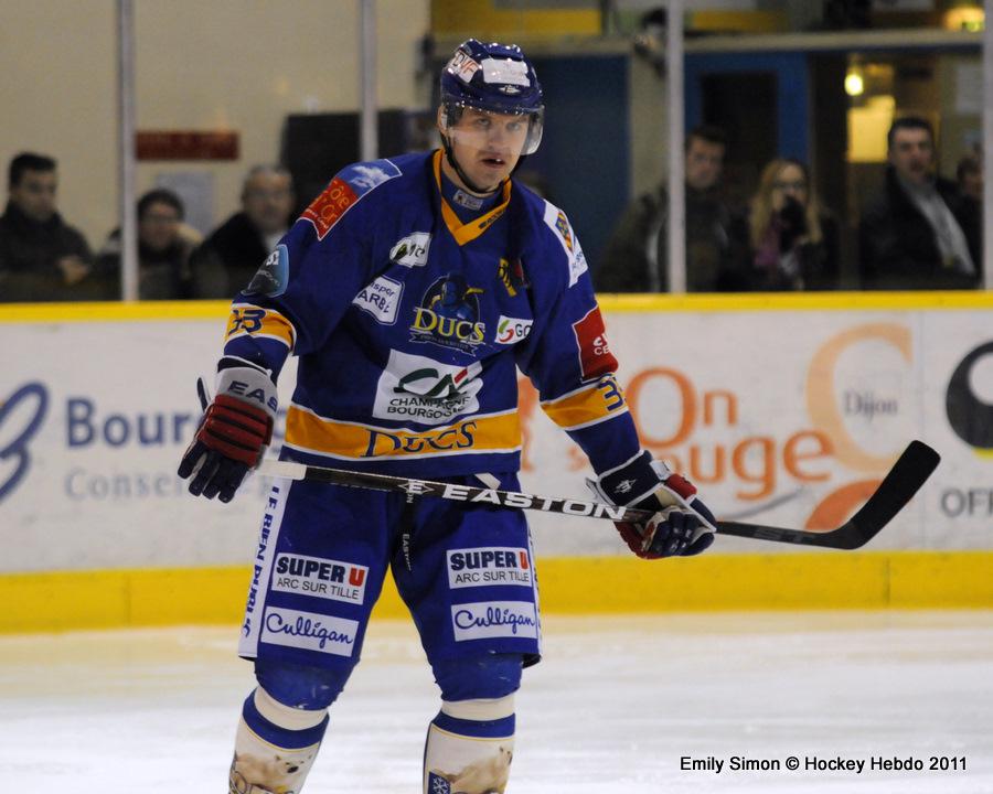 Dijon  7 - 4 Grenoble 