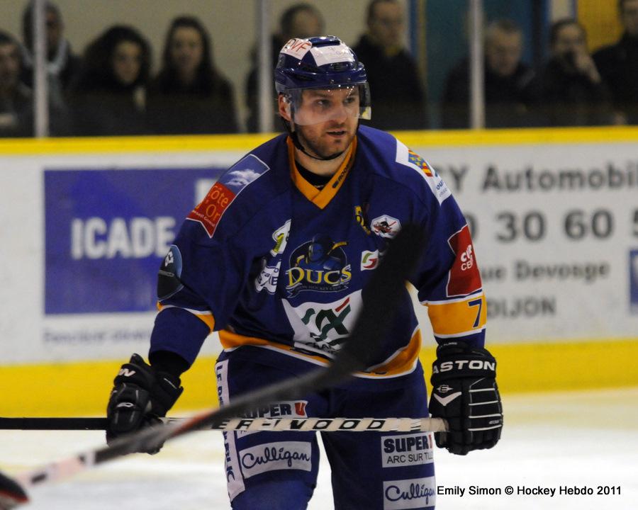 Dijon  7 - 4 Grenoble 