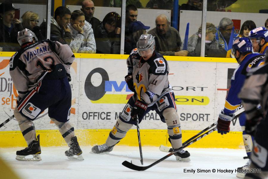 Dijon  7 - 4 Grenoble 