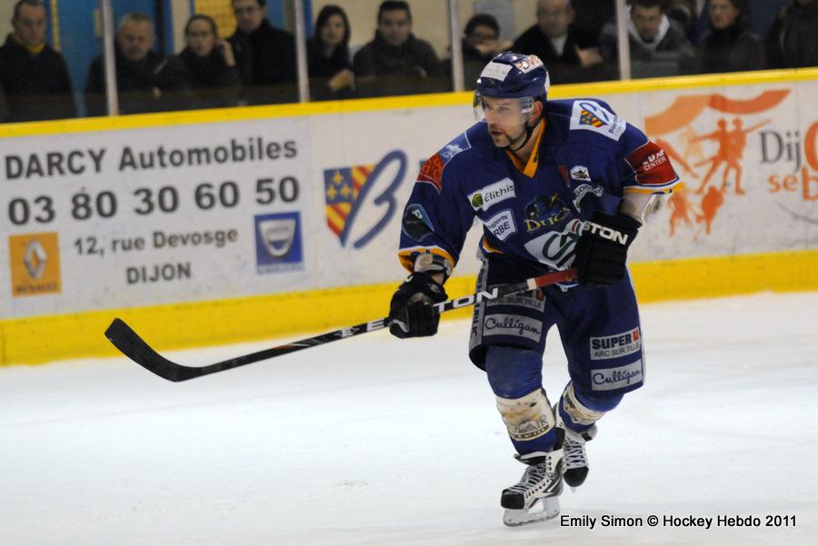 Dijon  7 - 4 Grenoble 