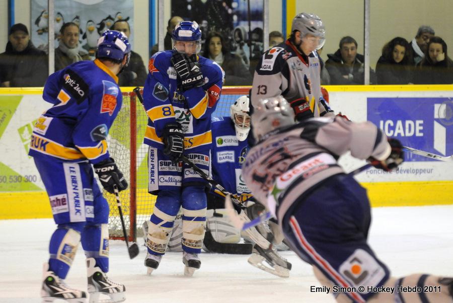 Dijon  7 - 4 Grenoble 