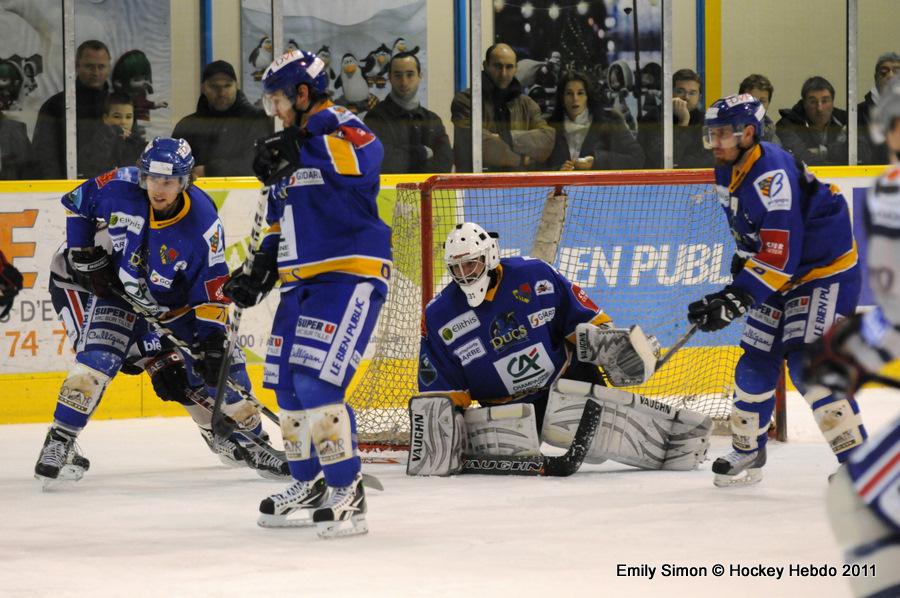 Dijon  7 - 4 Grenoble 