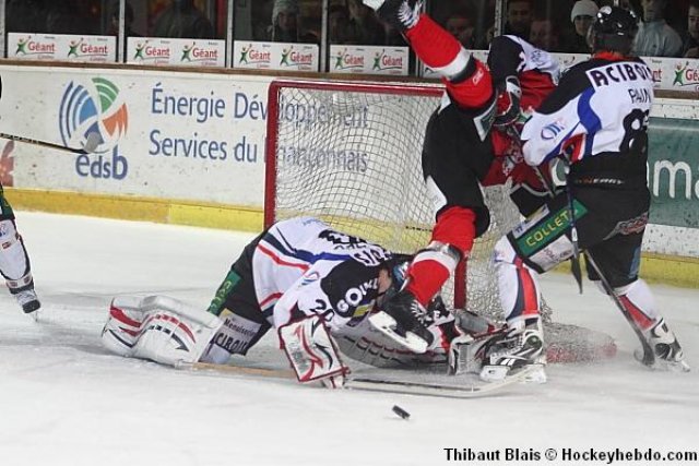Photo hockey match Briançon  - Caen  le 20/02/2011