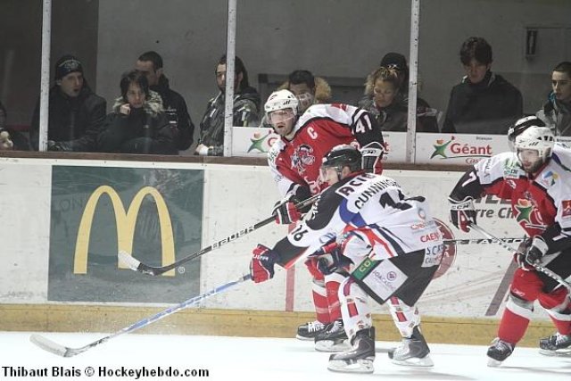 Photo hockey match Briançon  - Caen  le 20/02/2011