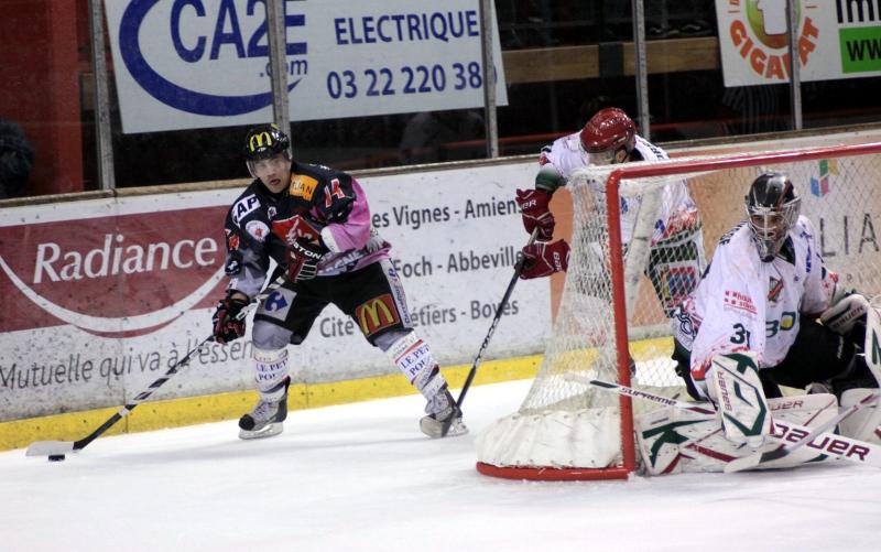 Amiens  5 - 4 Mont-Blanc