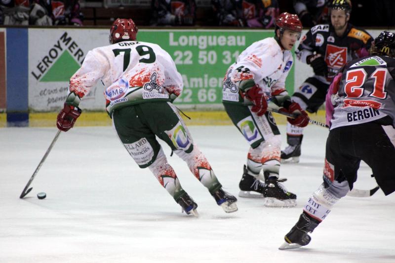 Amiens  5 - 4 Mont-Blanc