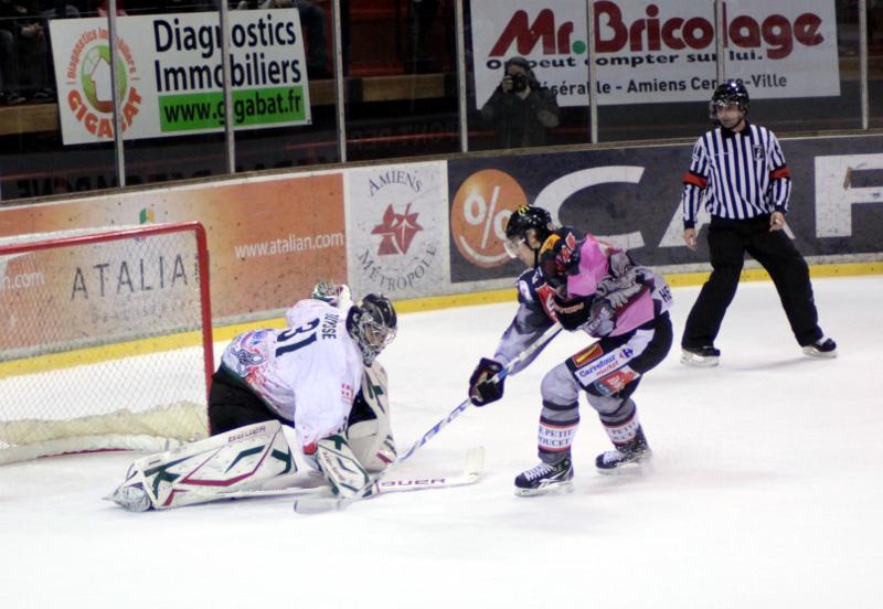 Amiens  5 - 4 Mont-Blanc