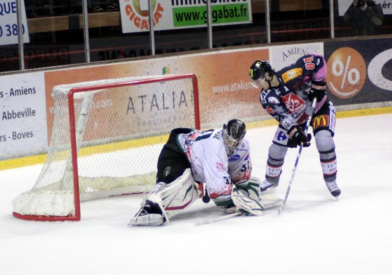 Amiens  5 - 4 Mont-Blanc