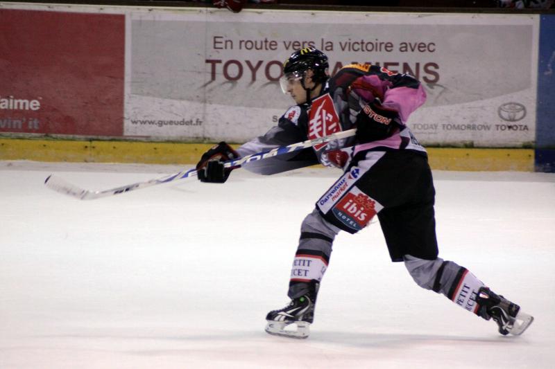 Amiens  5 - 4 Mont-Blanc