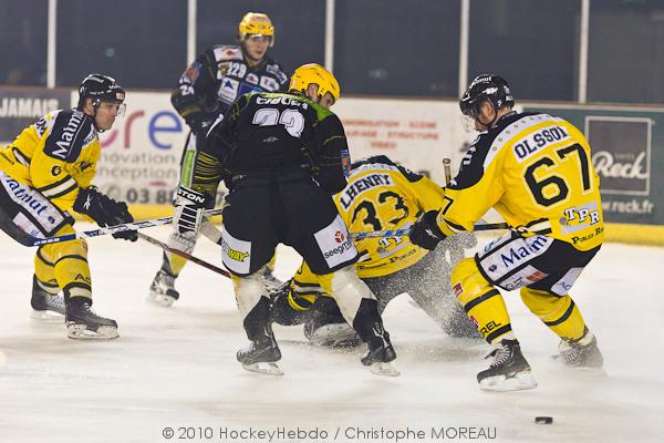 Strasbourg  1 - 4 Rouen
