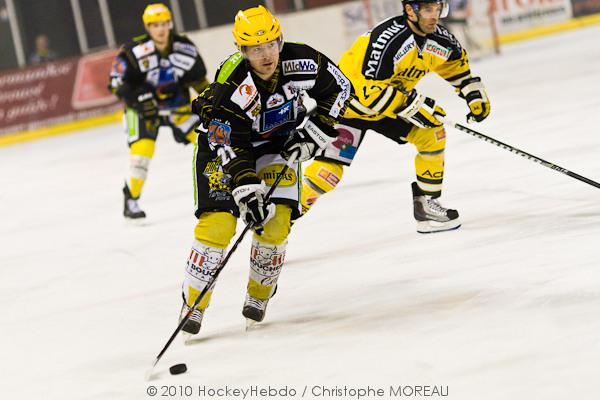 Strasbourg  1 - 4 Rouen