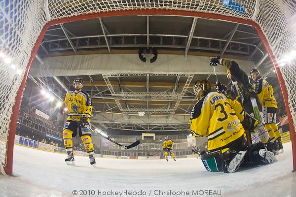 Strasbourg  1 - 4 Rouen