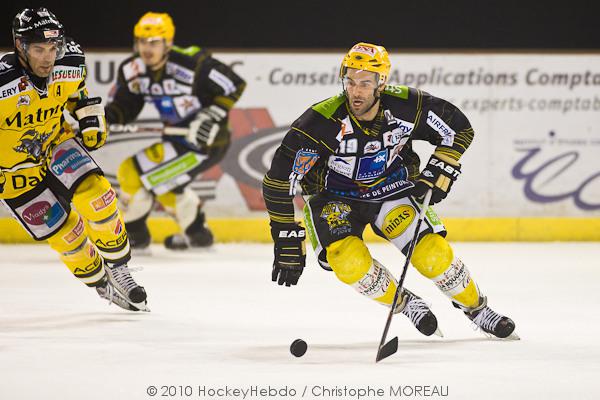 Strasbourg  1 - 4 Rouen