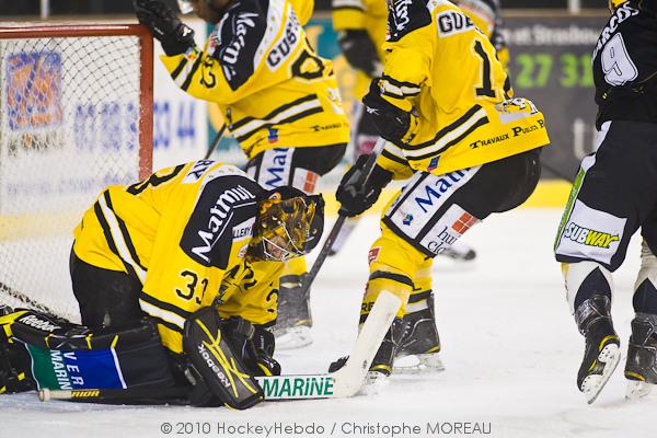 Strasbourg  1 - 4 Rouen