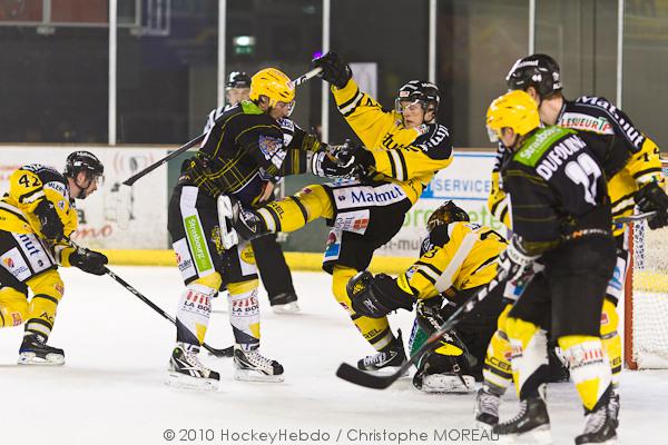 Strasbourg  1 - 4 Rouen