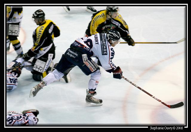 Rouen 4 - 3 Angers 