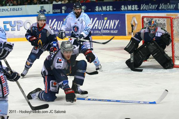 Grenoble  1 - 9 Angers 