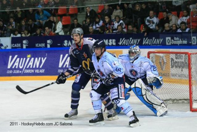 Photo hockey match Grenoble  - Angers  le 22/02/2011