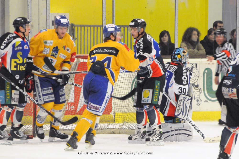Caen  4 - 3 Dijon 