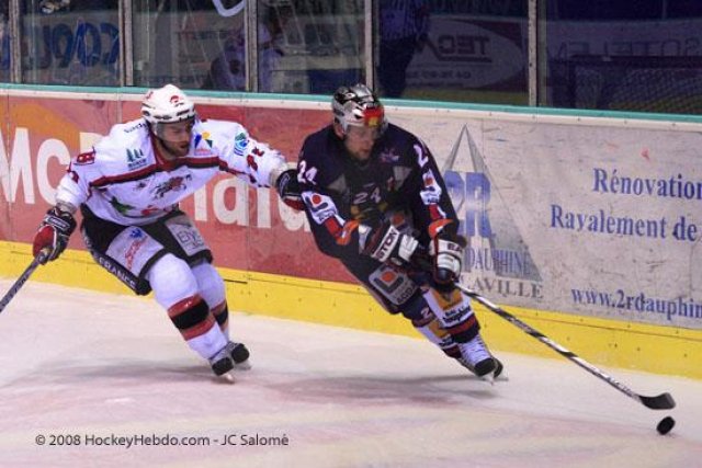 Photo hockey match Grenoble  - Briançon  le 04/10/2008