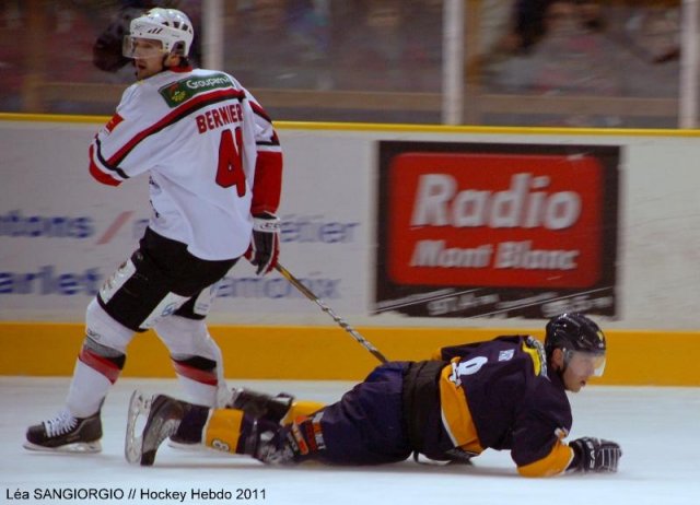 Photo hockey match Chamonix  - Briançon  le 22/02/2011