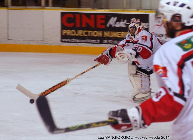 Chamonix  3 - 2 Briançon 
