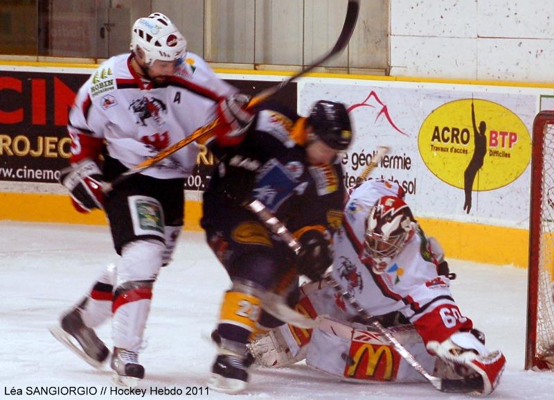 Chamonix  3 - 2 Briançon 