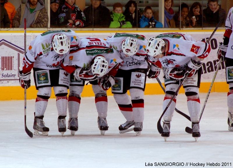 Chamonix  3 - 2 Briançon 