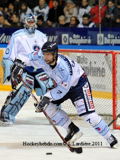 Grenoble  1 - 9 Angers 